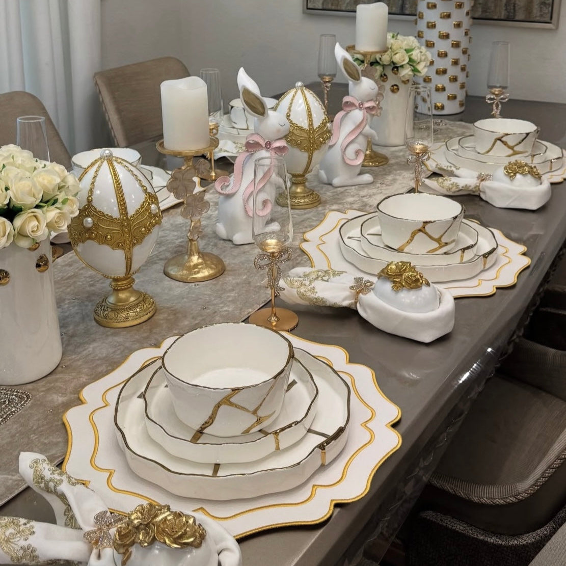 Vista faux leather placemat designed with a graceful wavy edge, handcrafted for refined table settings.
